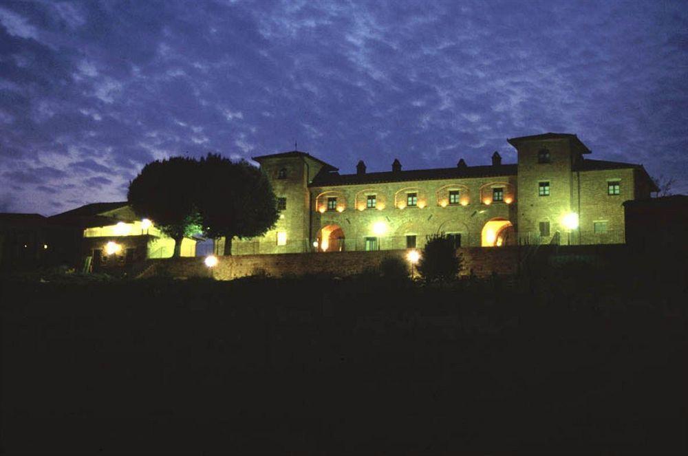 Agriturismo Terra Rossa Valiano Exterior foto