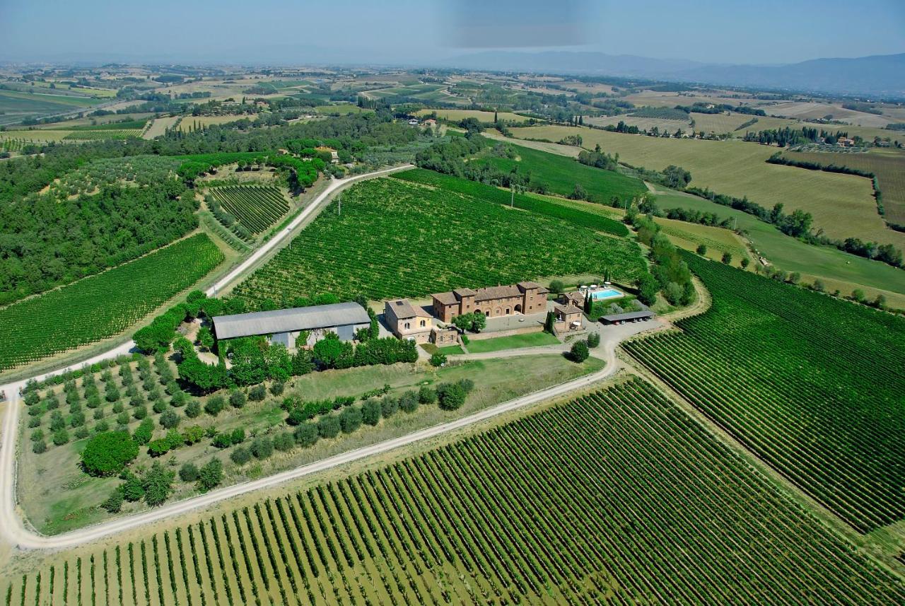 Agriturismo Terra Rossa Valiano Exterior foto